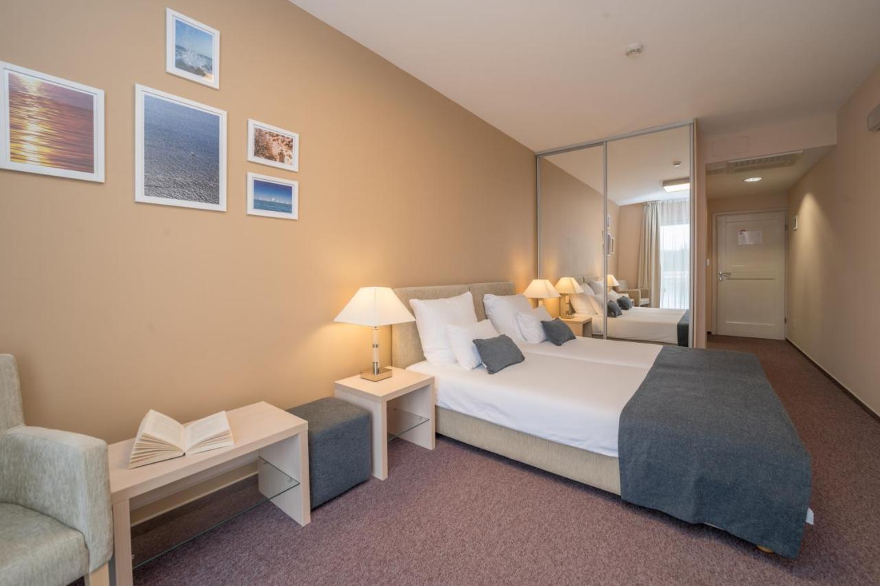 Hotel Zlatna Vala 우마그 외부 사진